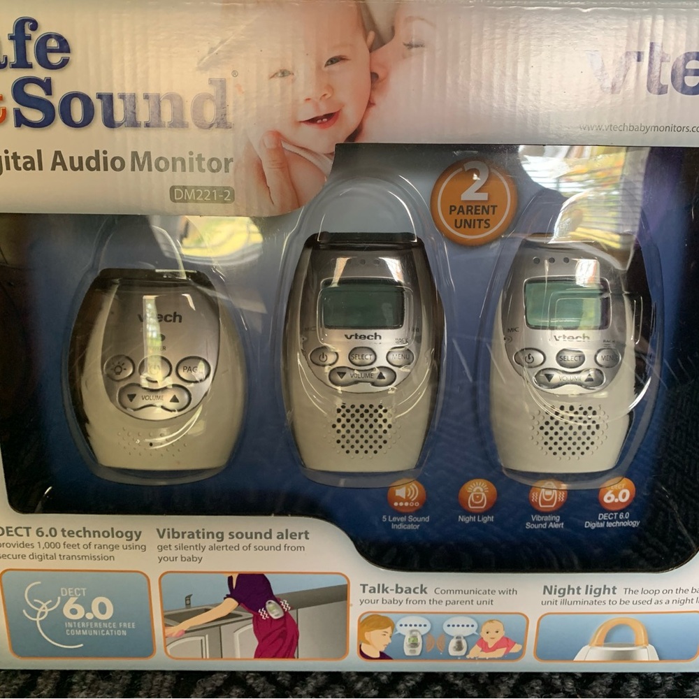 VTech Silver Digital Audio Monitor with Two Parent Units
